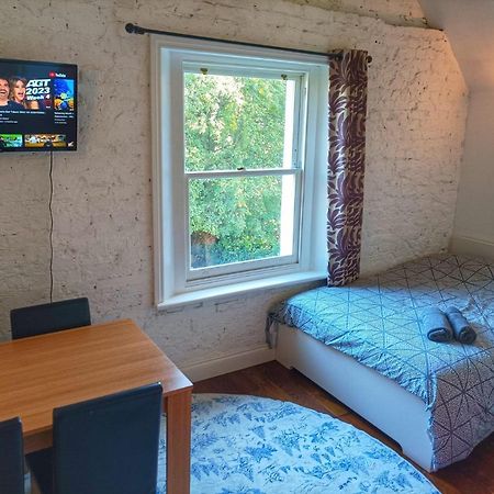 לונדון Mezzanine Style Studio Apartment 8 מראה חיצוני תמונה