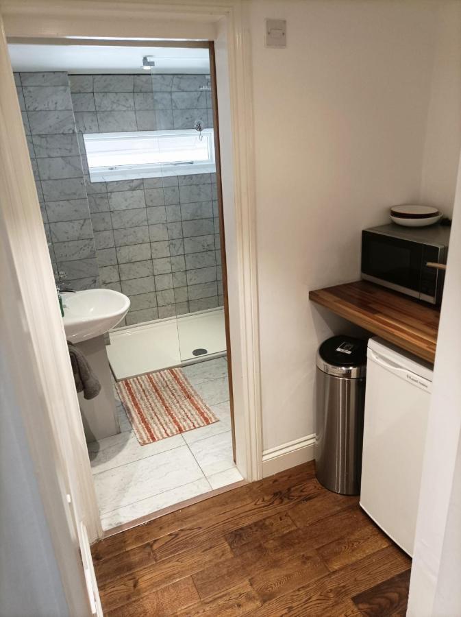 לונדון Mezzanine Style Studio Apartment 8 מראה חיצוני תמונה