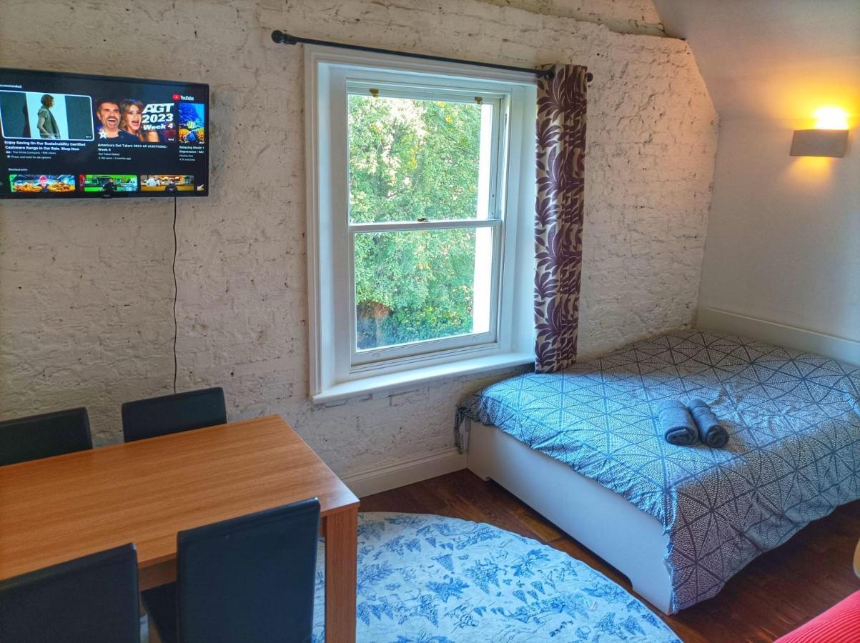 לונדון Mezzanine Style Studio Apartment 8 מראה חיצוני תמונה